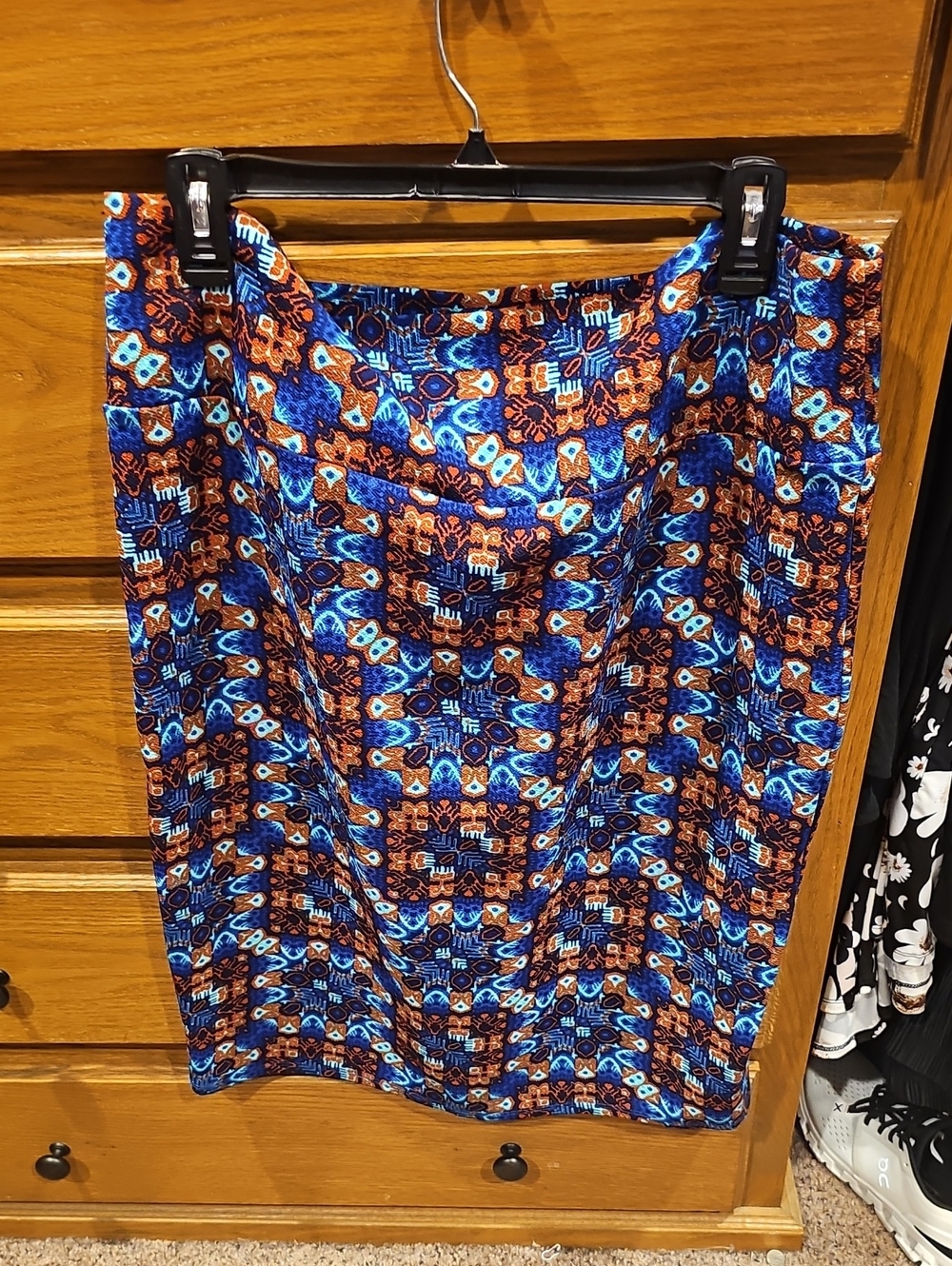 LuLaRoe Blue and Orange Geometric Pencil Skirt